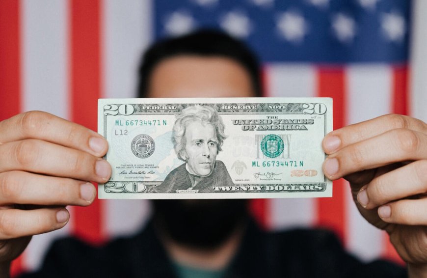 Dollar Index Faces First Weekly Decline in 2024; Eyes on US Jobs Data