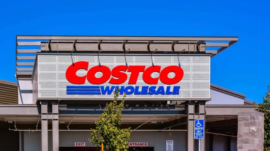 Costco Stock Is Exploding — Why Experts Say You’ll Regret Not Buying Now